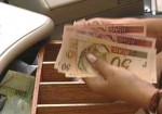 banco-em-embu-das-artes-1441112477