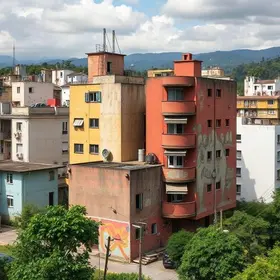 Governo de SP entrega moradias em Embu das Artes